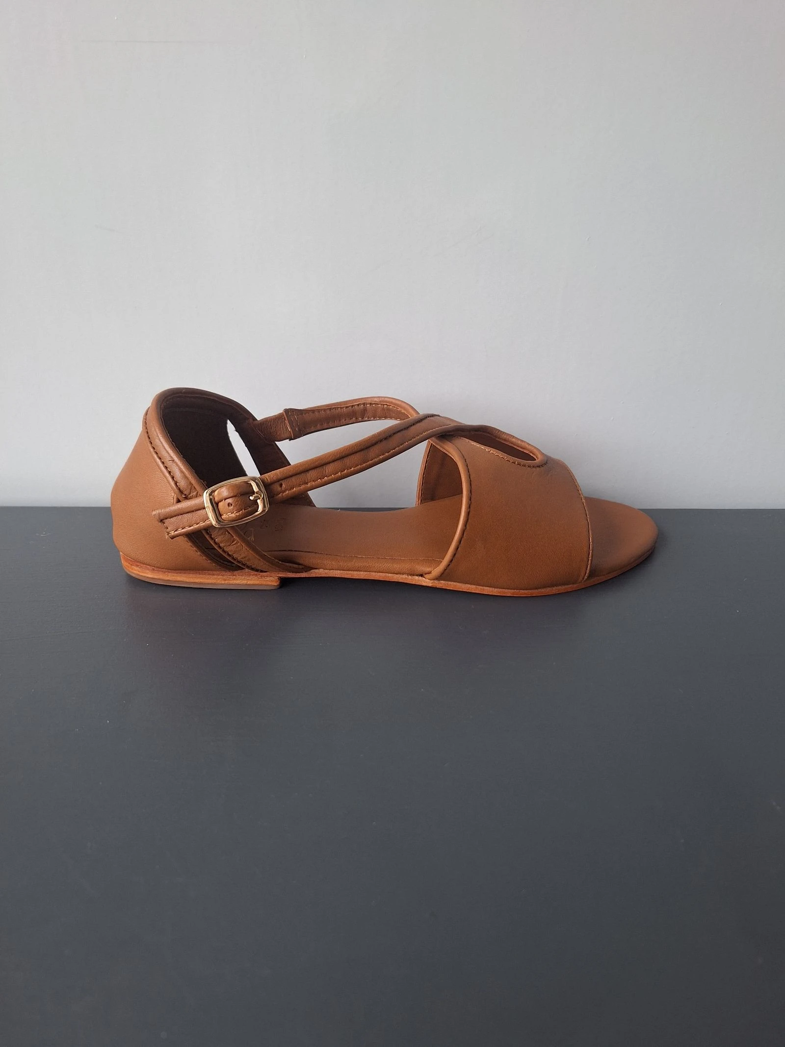 Novos sandálias de couro camel da White Sun tamanho 40 – photo 3